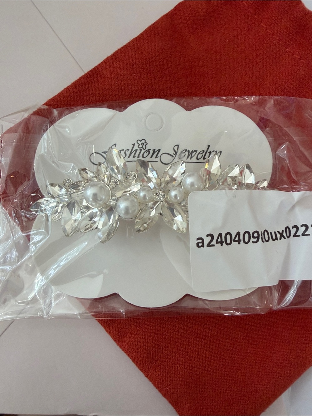 Fashion Jewelry Silver Crystal & Pearl Floral Hair Barrette